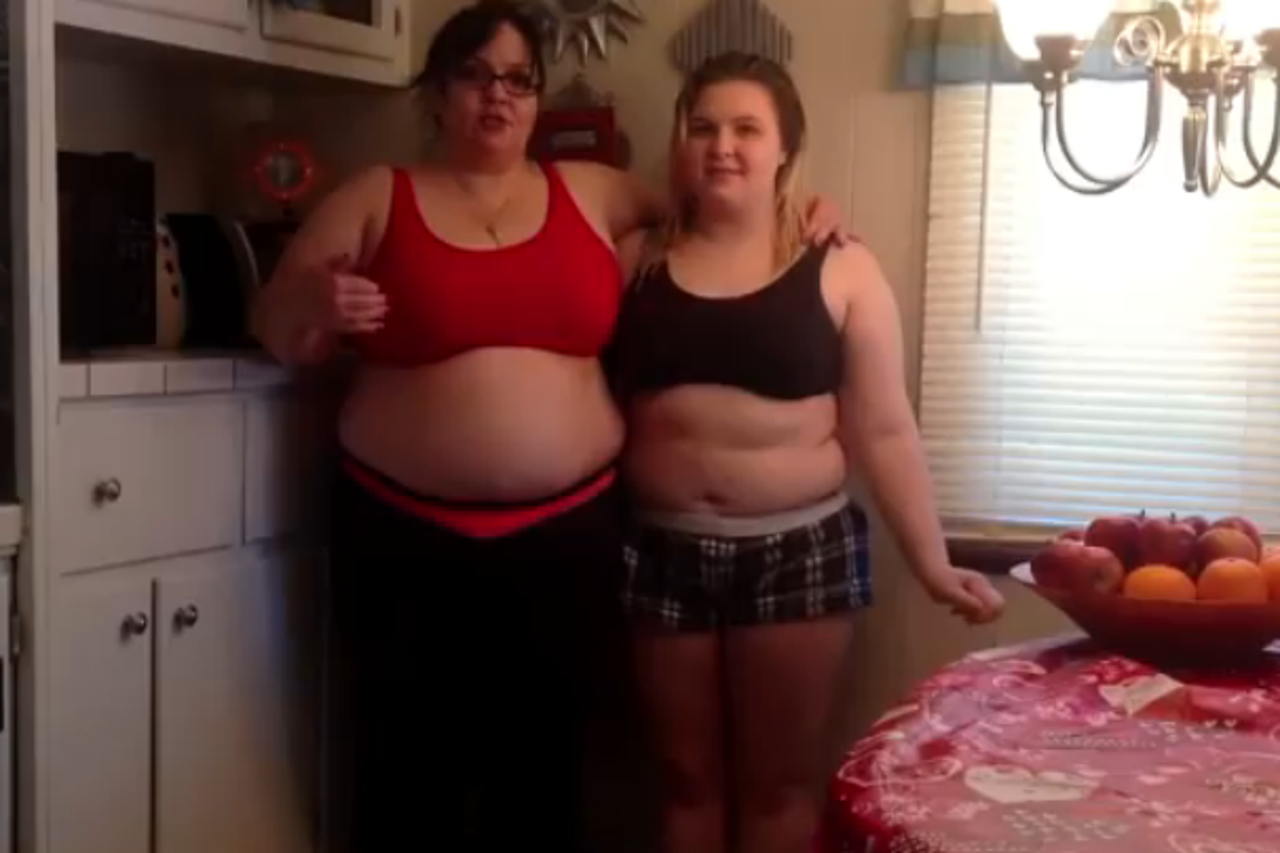 Mama i kći mršave zajedno