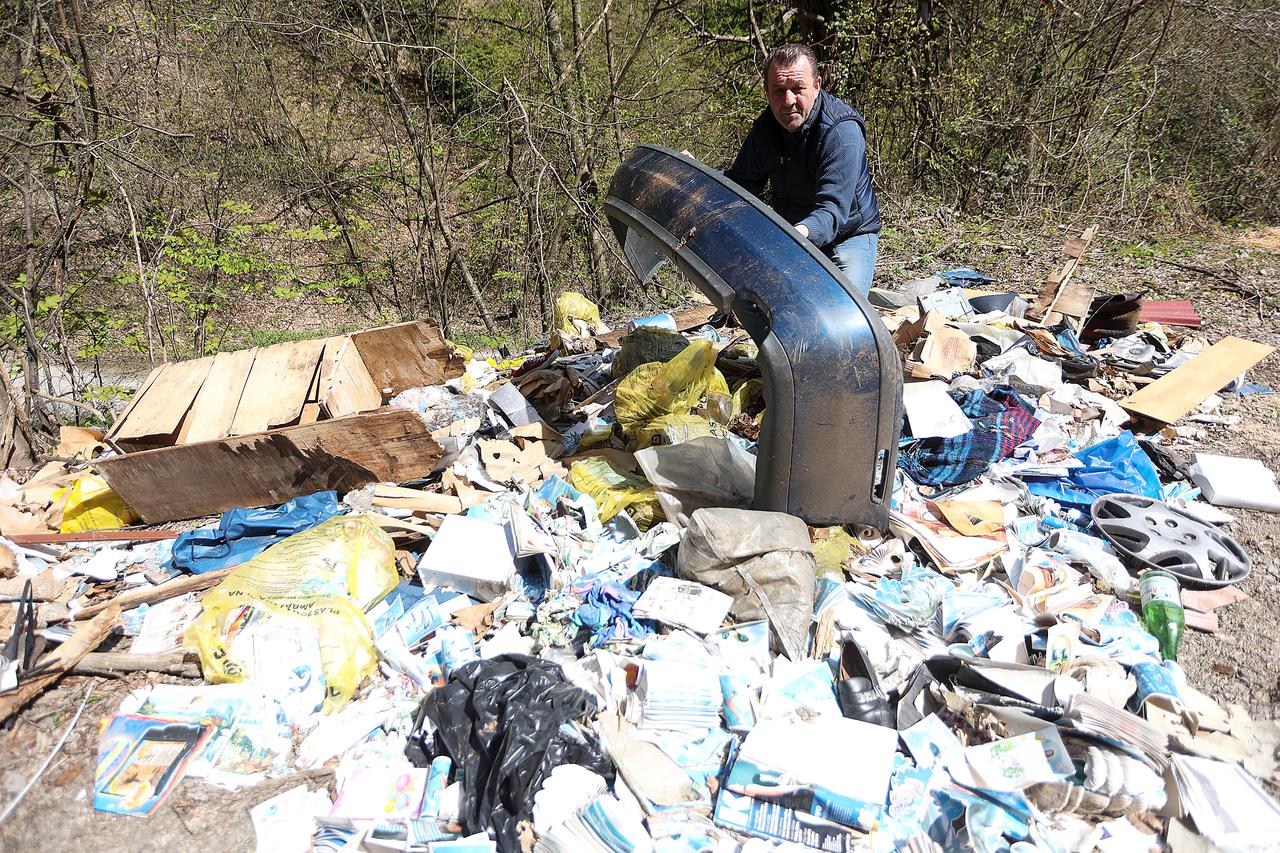 Divlja odlagališta otpada u Zagrebu