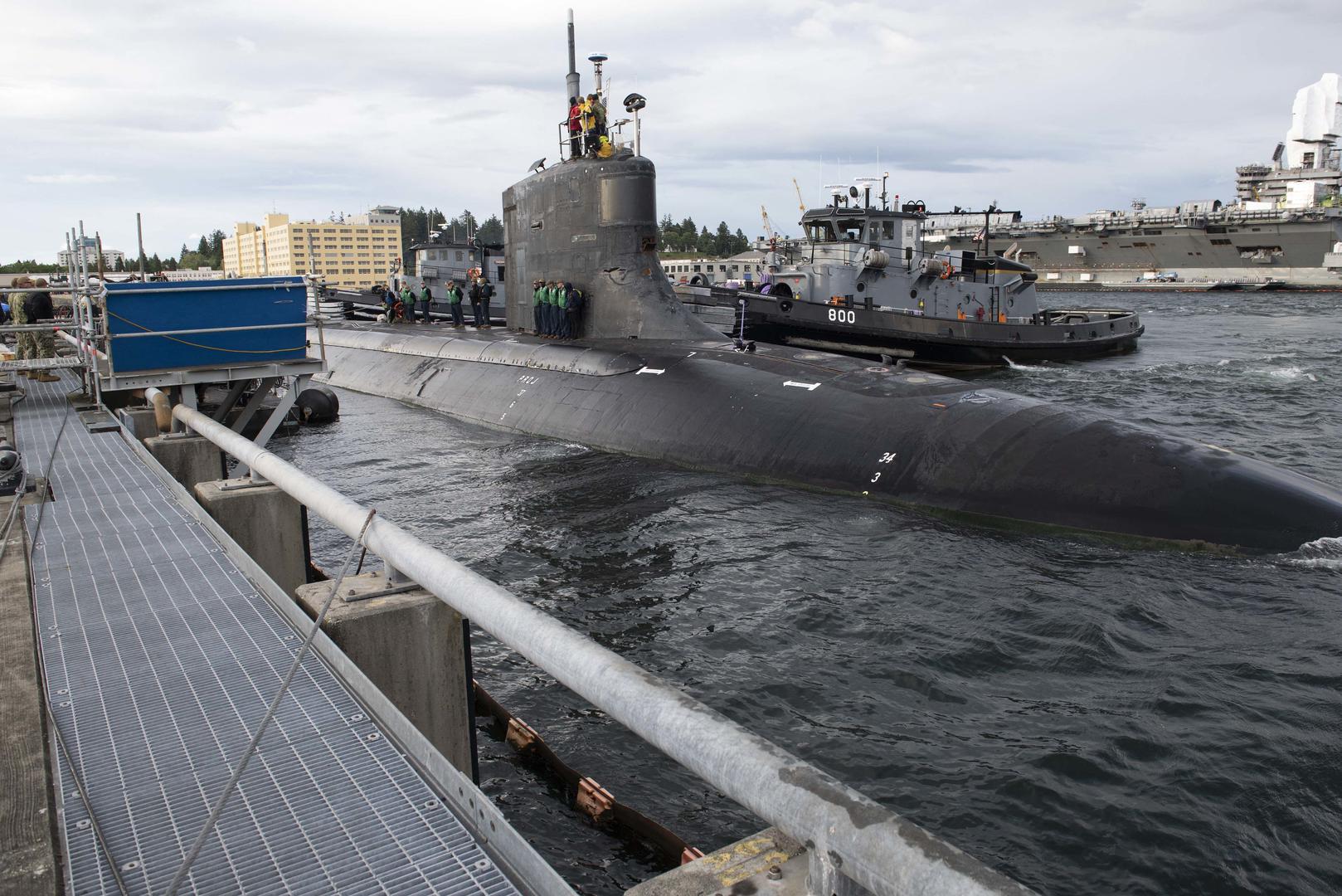 Na popisu je i VLF odašiljač Lualualei na Havajima. Taj objekt Američke ratne mornarice prenosi vojne naredbe potopljenim podmornicama na izuzetno niskim frekvencijama (VLF).