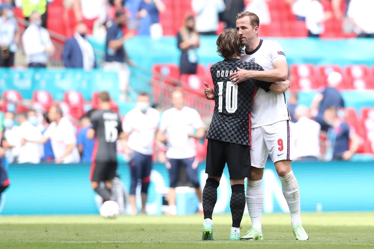 Otvaranje Eura loše završilo za Hrvatsku, izgubili utakmicu s Engleskom 1:0