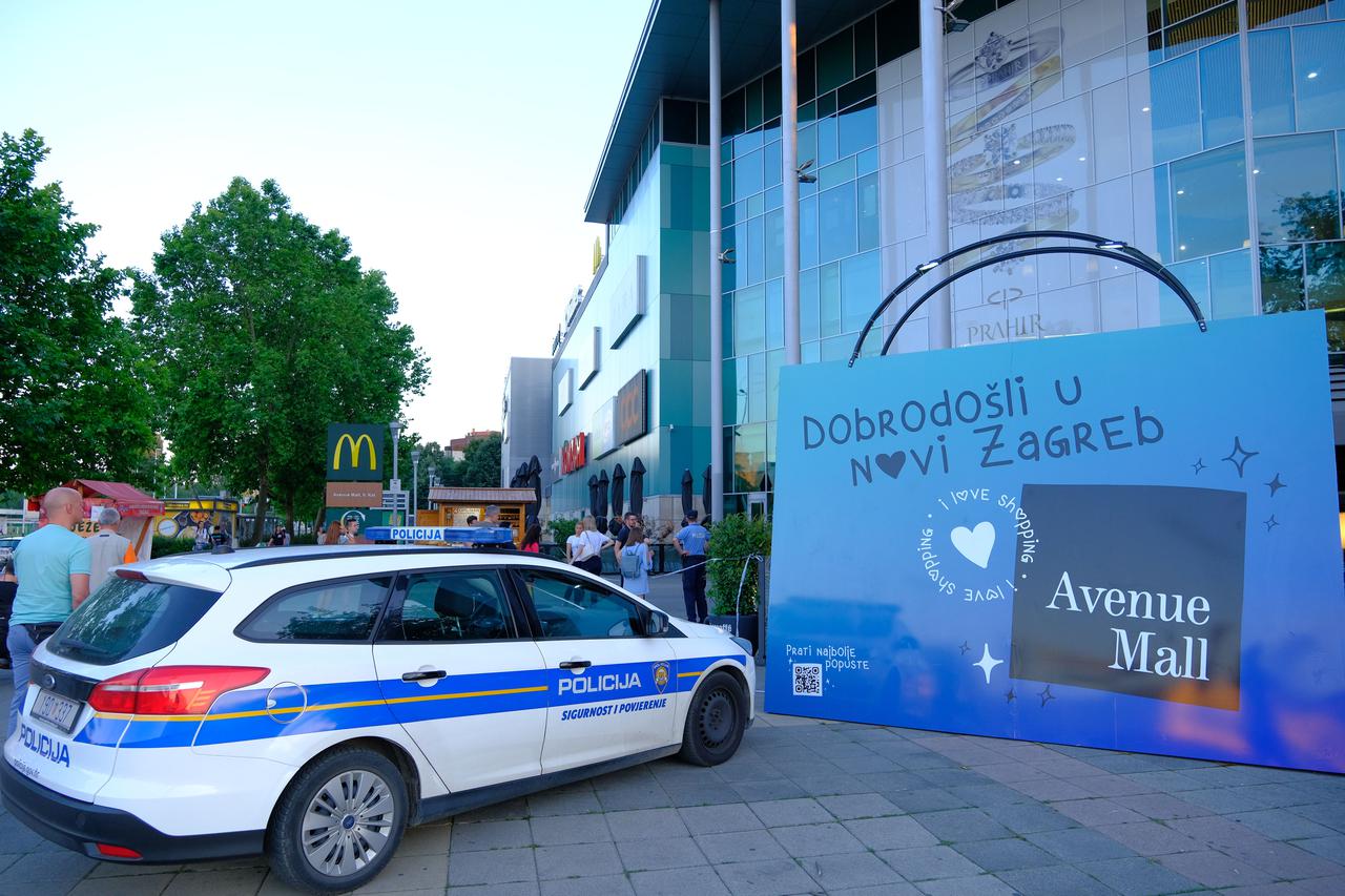 Zagreb: Zbog dojave o bombi evakuiran Avenue Mall