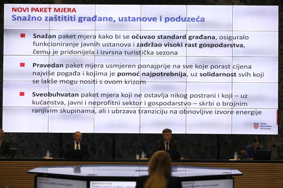 Zagreb: Vlada donijela paket mjera ograničenja cijena i pomoći građanima i gospodarstvu