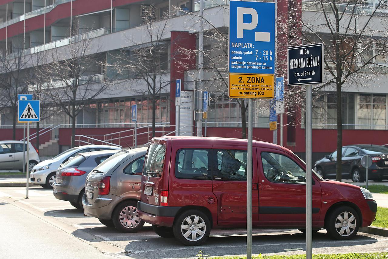 Bužanova parking