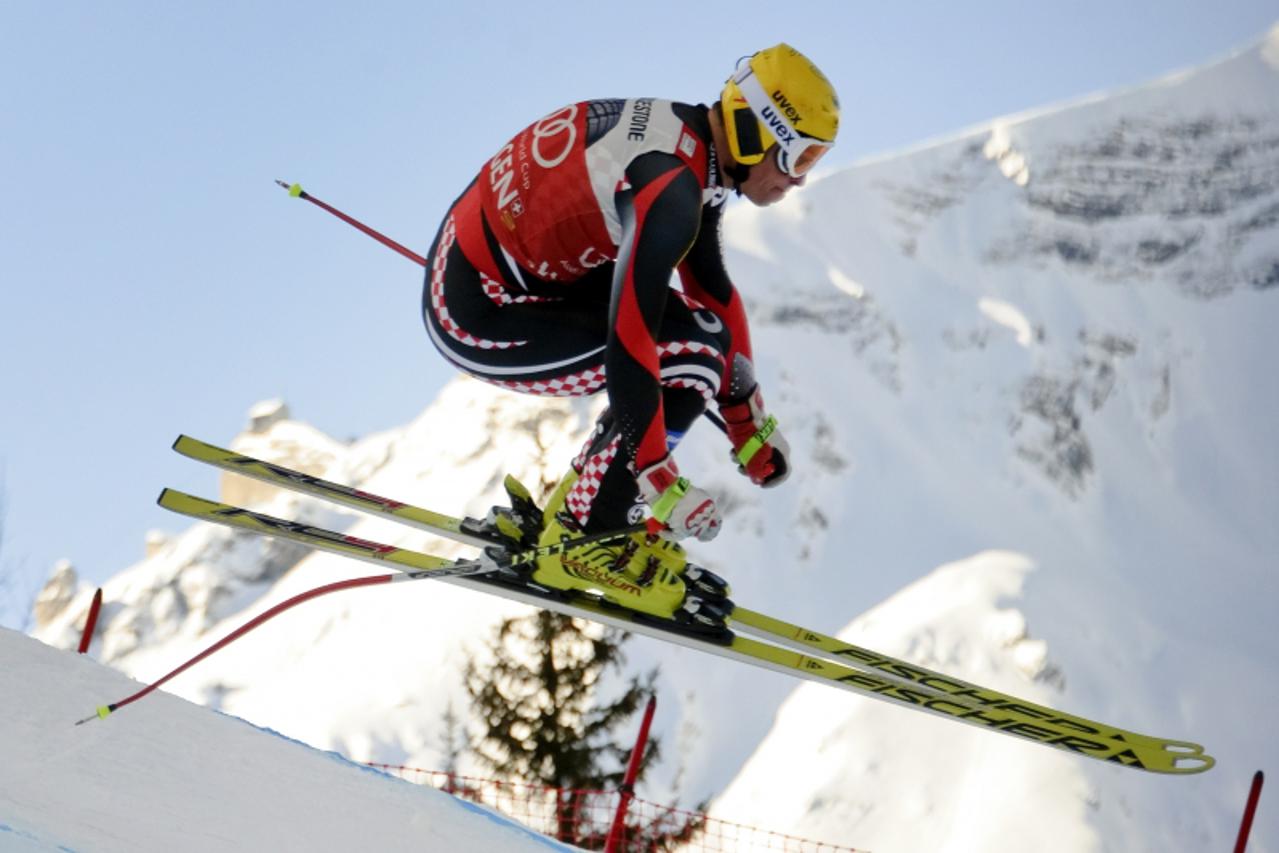 'Ivica Kostelic of Croatia jumps during the downhill event in the Men\'s Super Combined race at the FIS Alpine Skiing World Cup on January 12, 2012 in Wengen. AFP PHOTO / FABRICE COFFRINI'