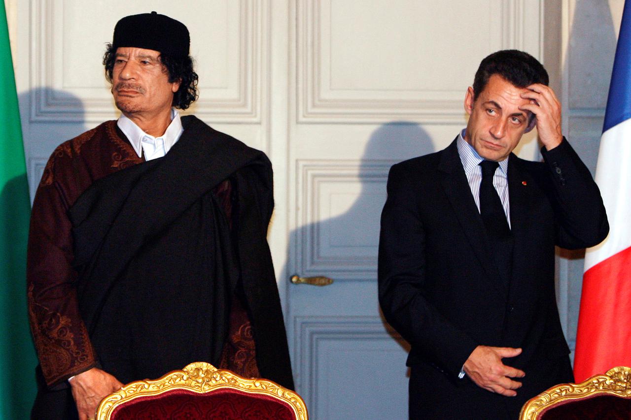 Sarkozy i Gaddafi