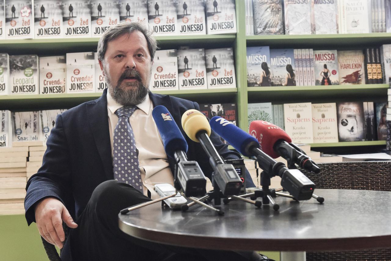Predsjednik Uprave Algortima Neven Antičević održao konferenciju za medije
