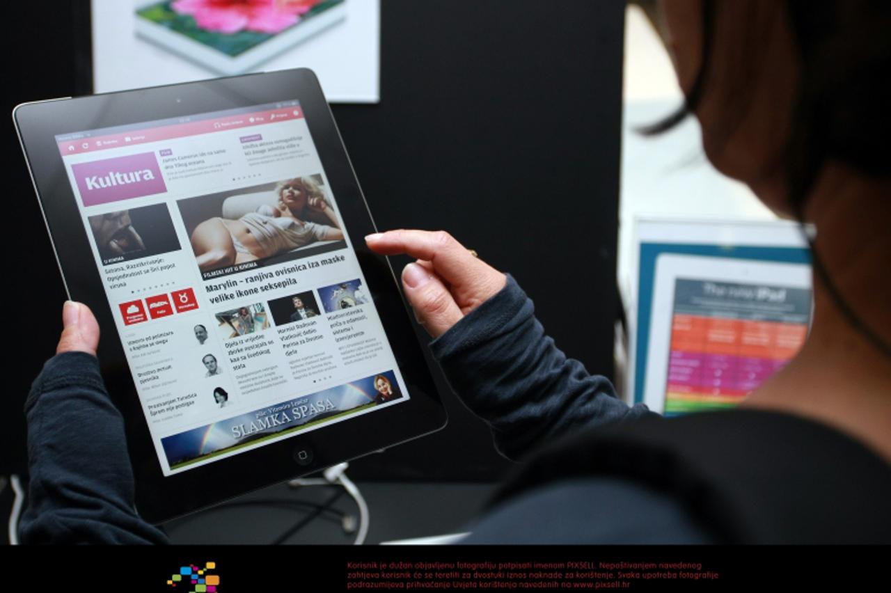 '22.03.2012., Zagreb - Novi Apple iPad u HG Spotu. Photo: Dalibor Urukalovic/PIXSELL'