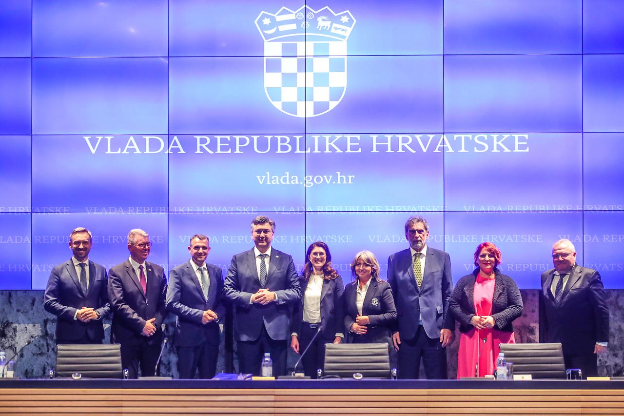 Zagreb:  Plenković sudjelovao  na svečanosti potpisivanja Sporazuma o izgradnji zgrade i sportske dvorane Regionalnog edukacijsko-rehabilitacijskog centra Čakovec