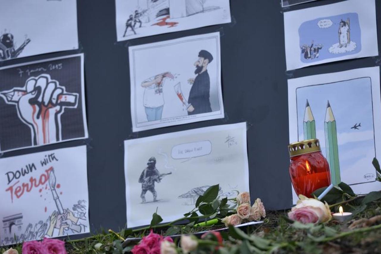 Zagreb: Na Trgu Francuske Republike održan skup podrške listu Charlie Hebdo