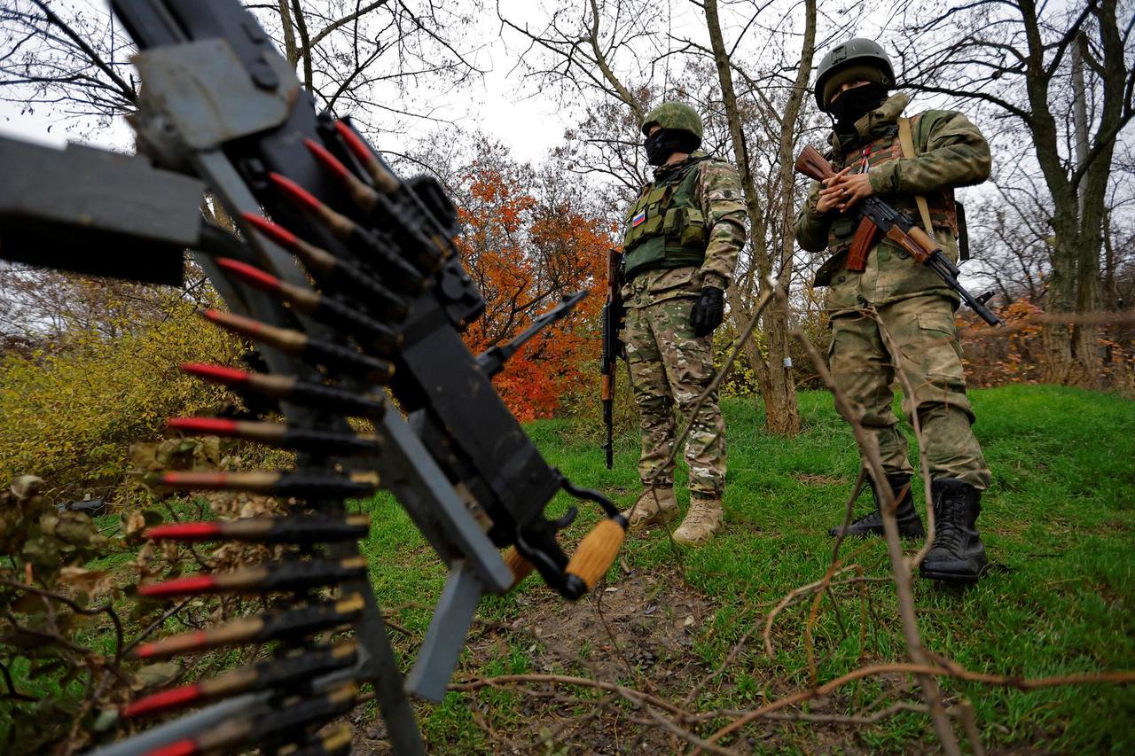 Russian service members at a combat position in Zaporizhzhia region