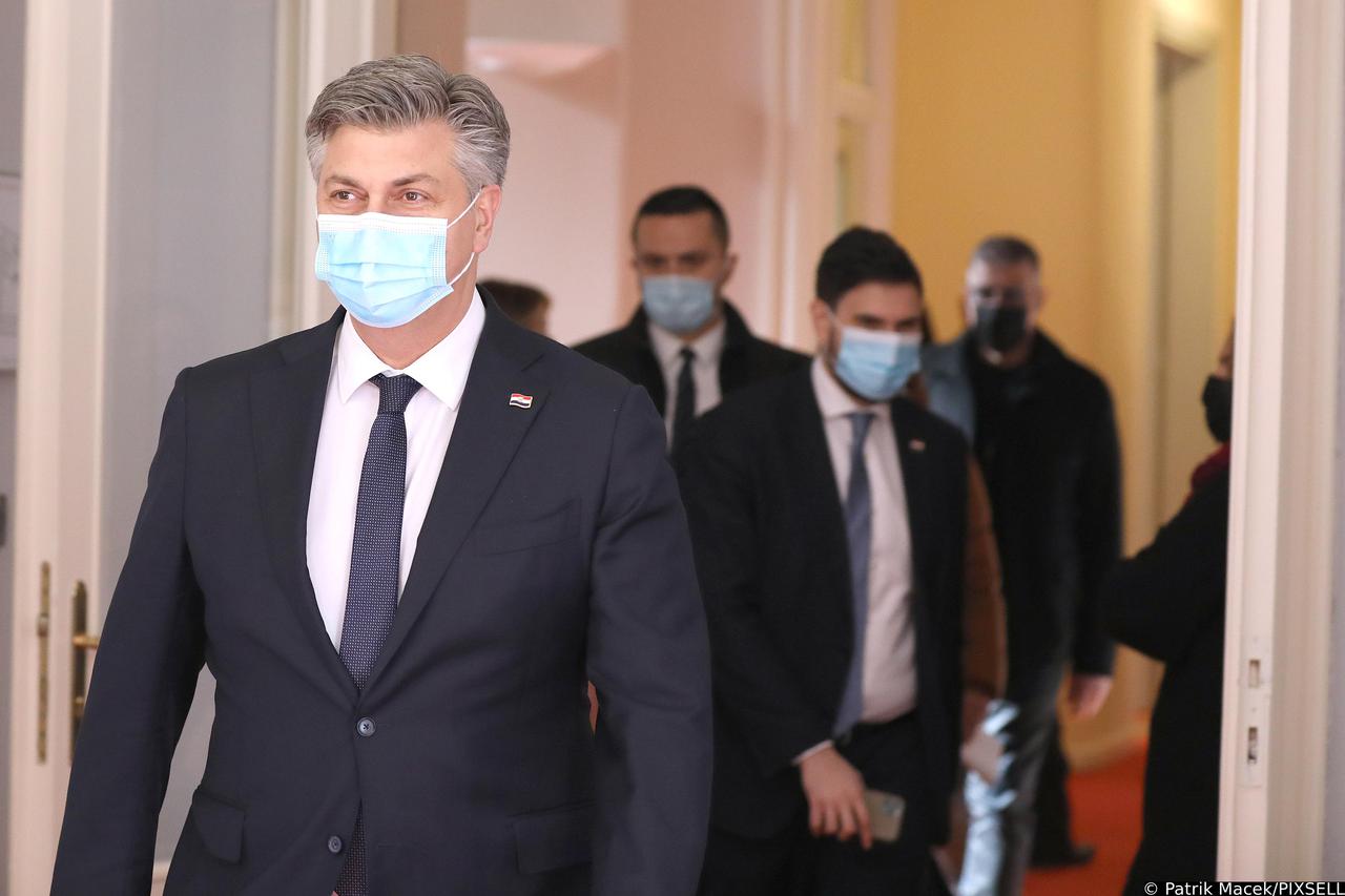 Andrej Plenković dolazi na sjednicu Odbora za unutarnju politiku i nacionalnu sigurnost 