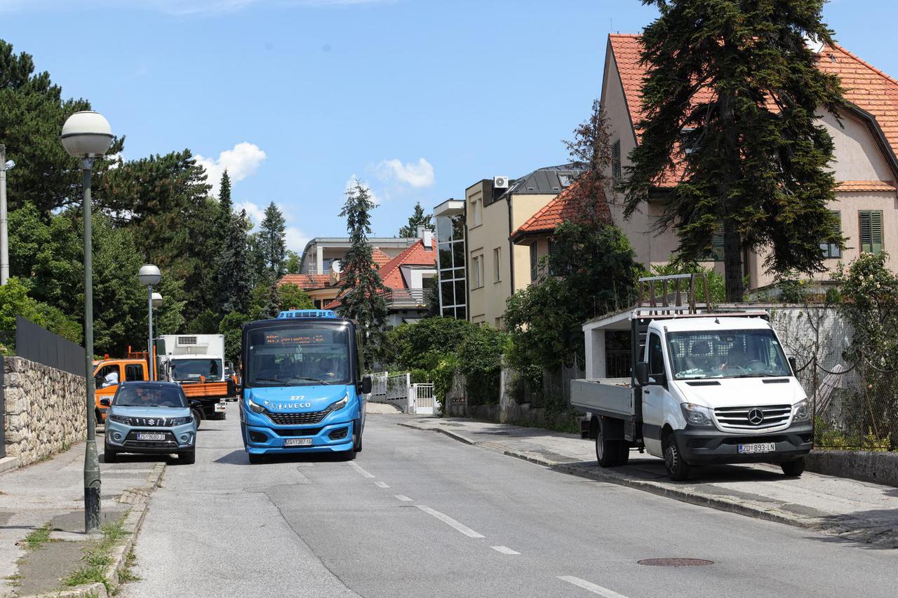 Zagreb: Ulica Tuškanac prepuna je rupa