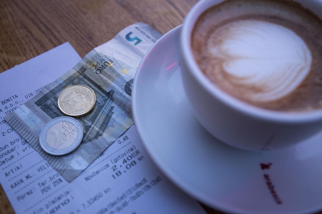 Ugostitelji prilagodili euru  cijene kave