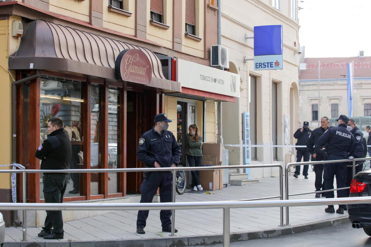 Osijek: Prodavačicu vezali lisicama pa pokušali opljačkati zlatarnicu, policija ih uhitila