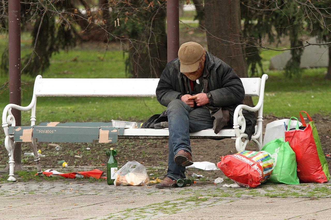 22.01.2014., Cakovec - Pojedini korisnici socijalne pomoci prezivljavaju na razne nacine. 