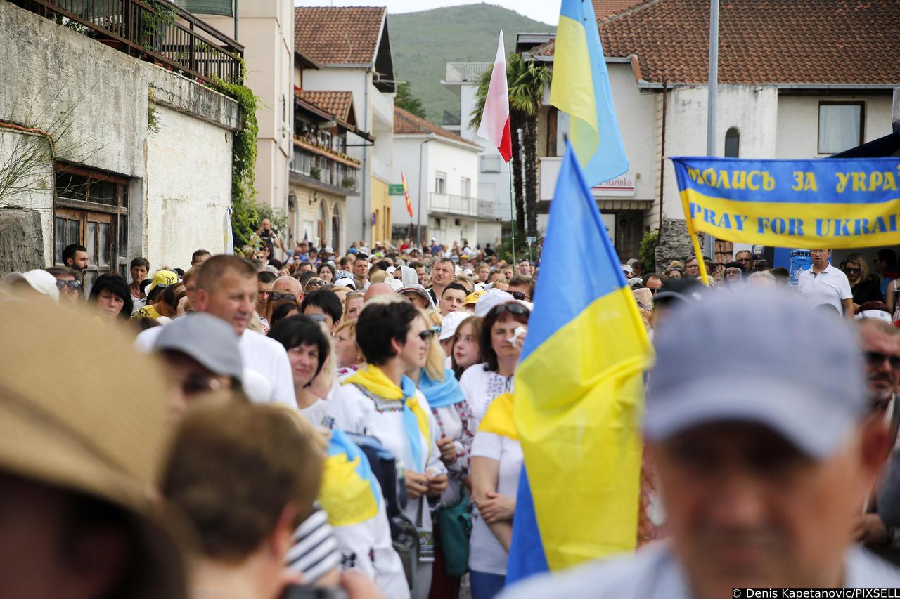 Veliki broj hodočasnika stigao u Međugorje na 40. obljetnicu Gospinih ukazanja