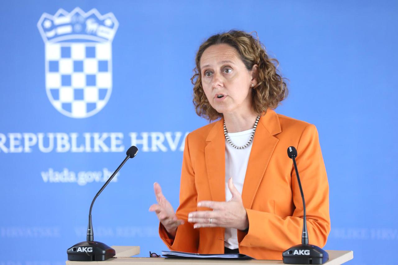 Zagreb: Ministrica Nina Obuljen Koržinek održala konferenciju za medije