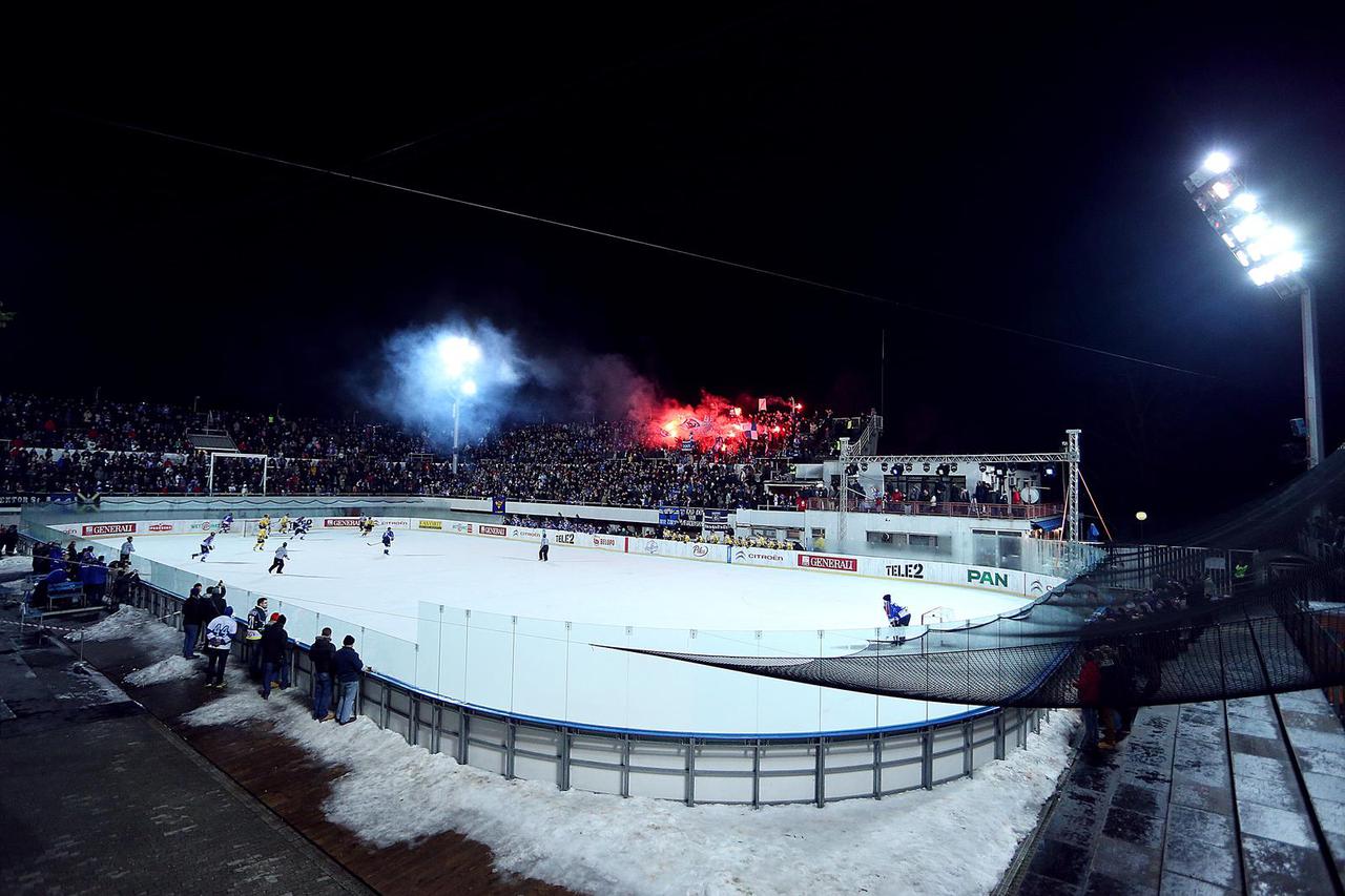 Zagreb: Citroen Salata winter classic: KHL Medveš?ak Zagreb - UPC Vienna Capitals