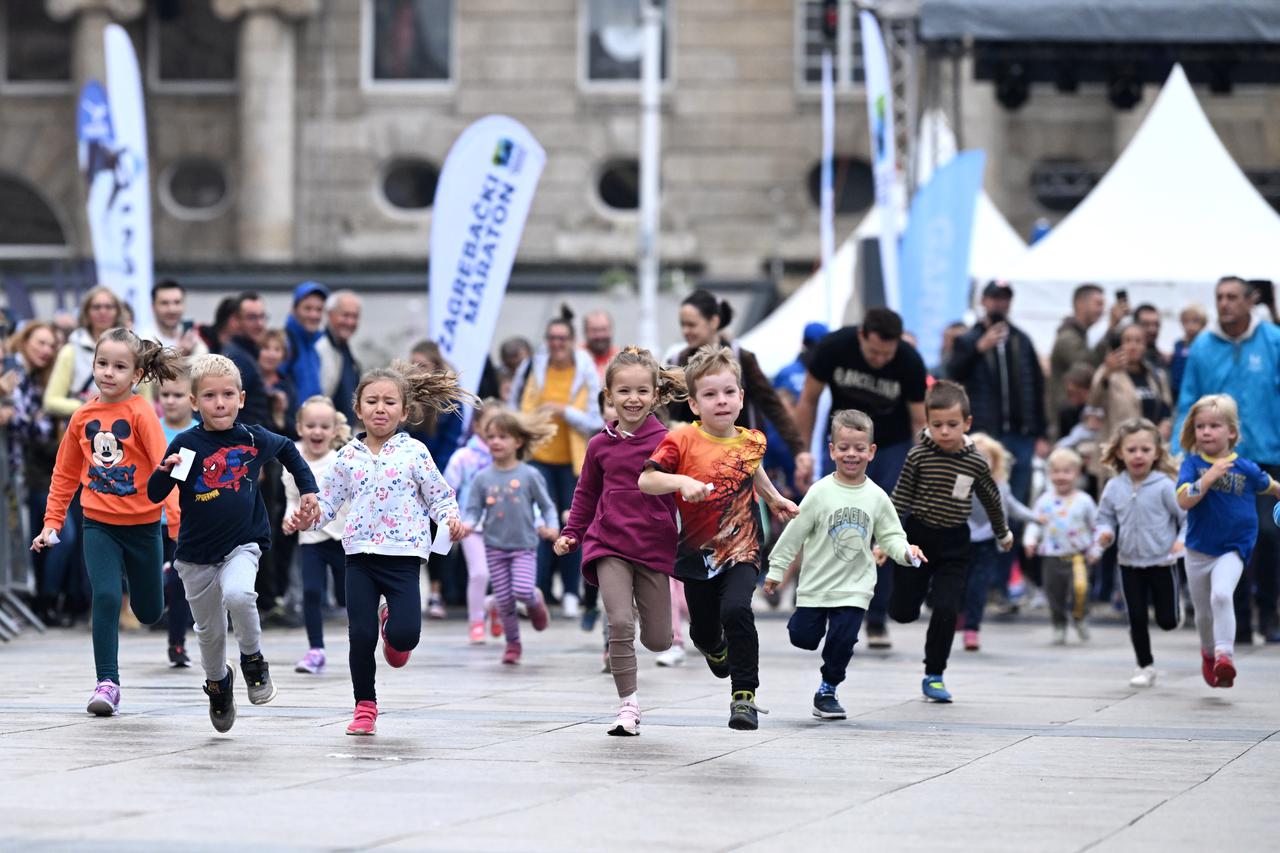 Zagreb: Dječja utrka na Trgu bana Jelačića