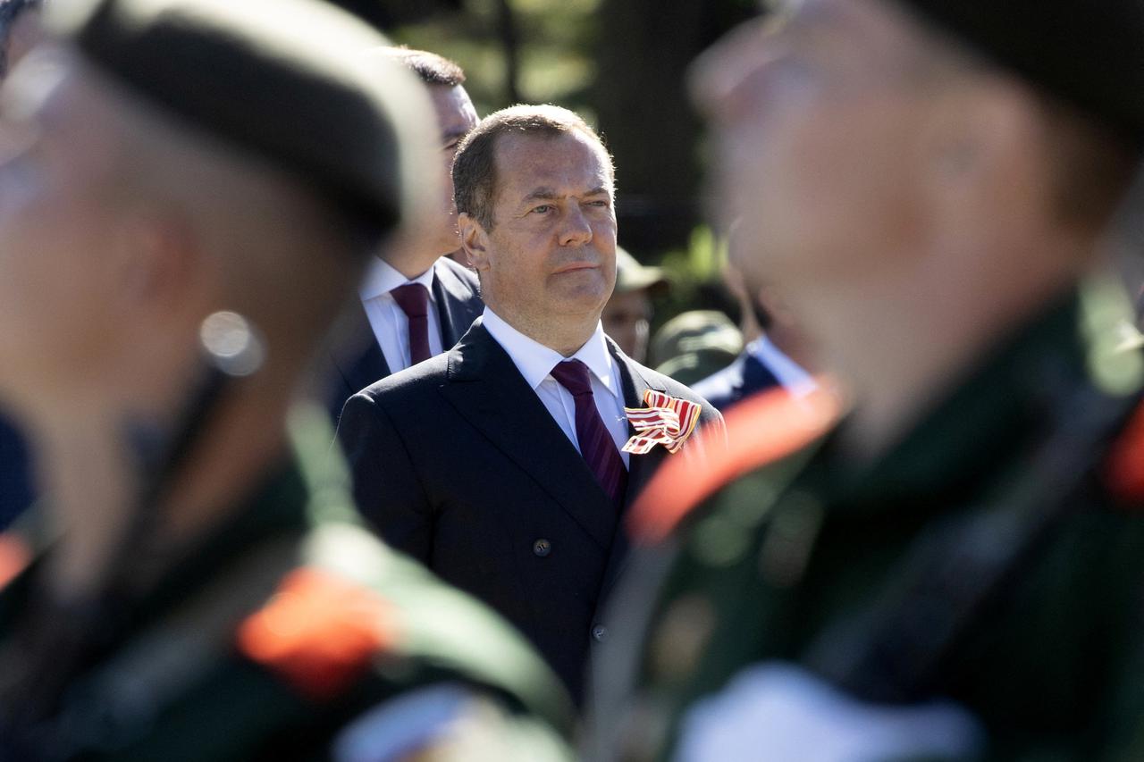 Deputy head of Russia's Security Council Medvedev marks WW2 victory over Japan