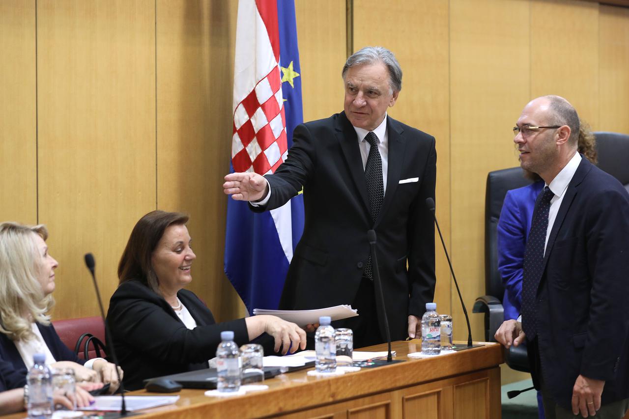 Zagreb: Sabor raspravlja o Izvjescu o radu Drzavnog ureda za reviziju