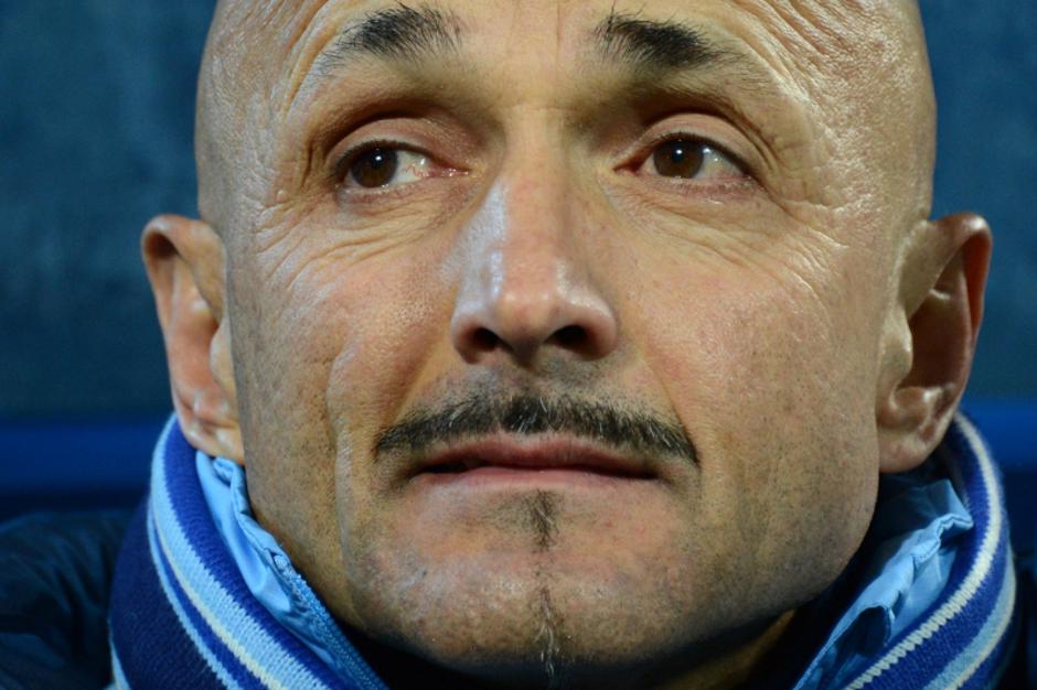 'FC Zenit head coach Luciano Spalletti reacts during their UEFA Champions league, group C football match against Malaga in St. Petersburg on November 21, 2012. AFP PHOTO / KIRILL KUDRYAVTSEV'