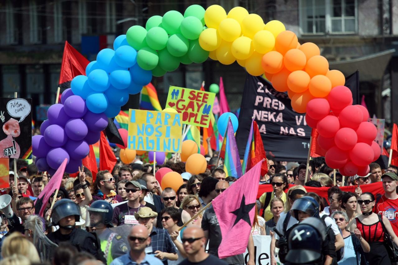 \'18.06.2011., , Zagreb - Najbrojniji 10. Zagreb Pride okupio velik broj pripadnika LGBT zajednice i osoba koje podrzavaju drugacije seksualne orijentacije Photo: Sanjin Strukic/PIXSELL\'