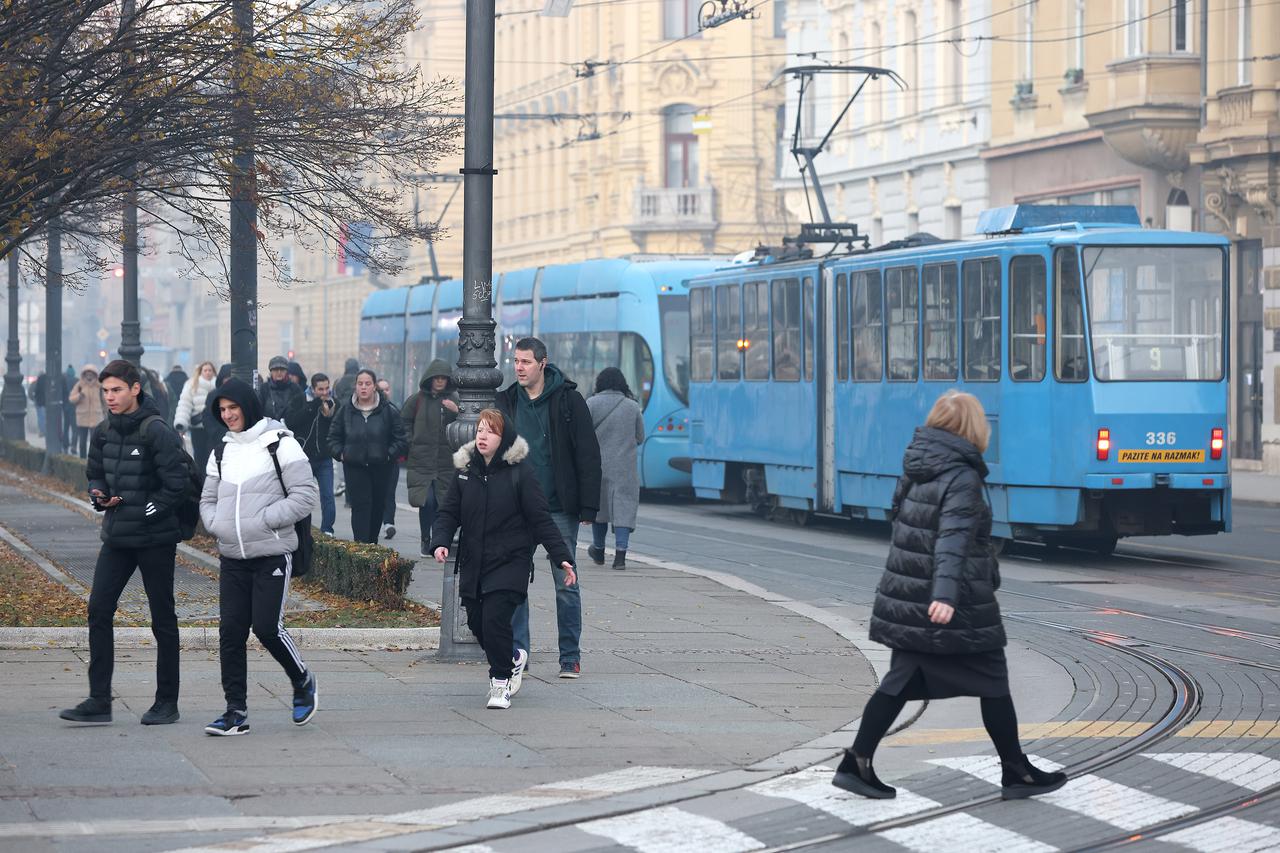 Zagreb: Zbog nestanka struje zastoji u tramvajskom prometu
