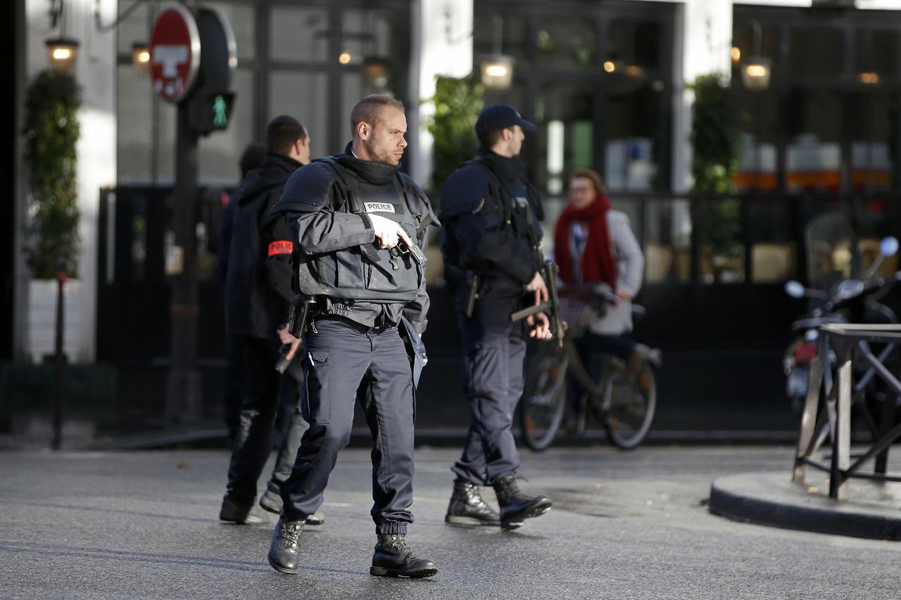 francuska policija, pariz