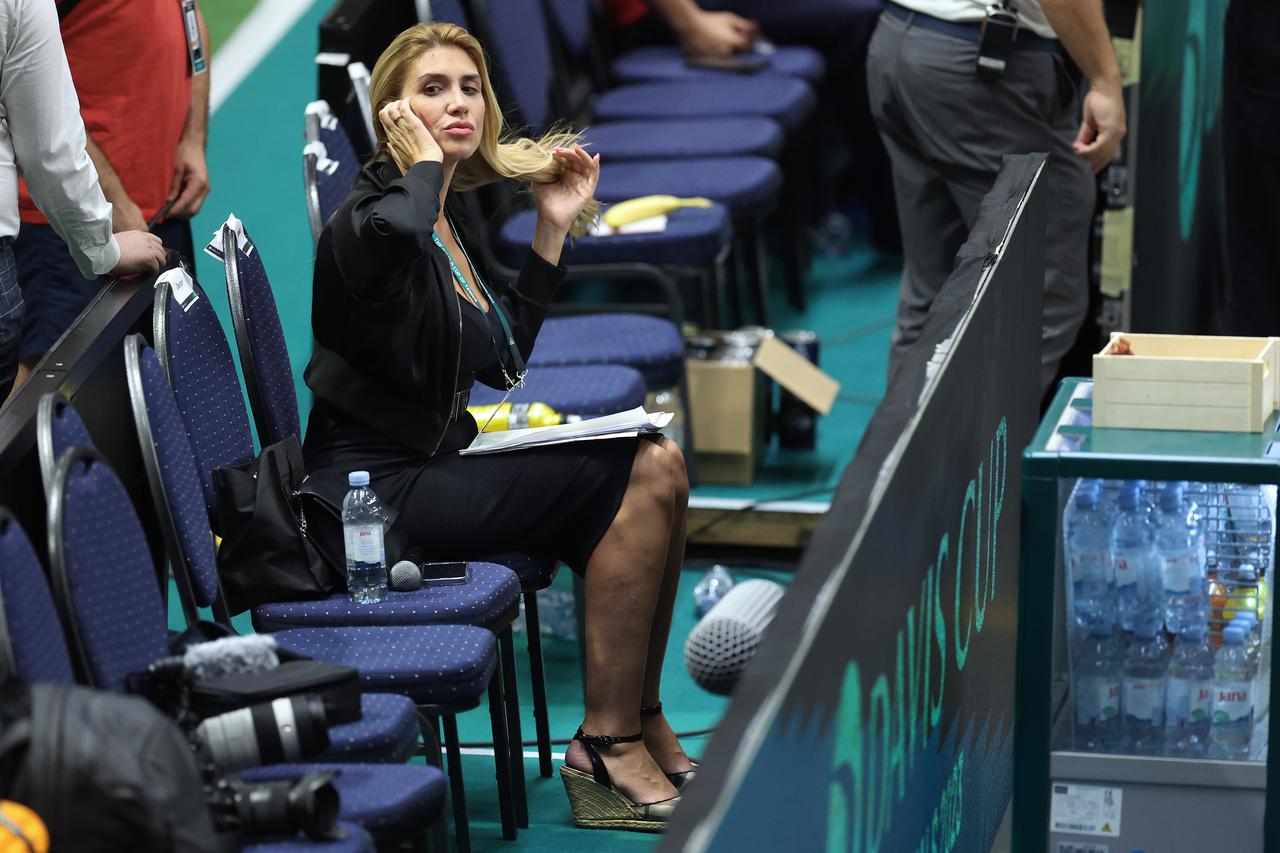 Split: Uvijek atraktivna Mirta Šurjak kao voditeljica programa Davis Cupa
