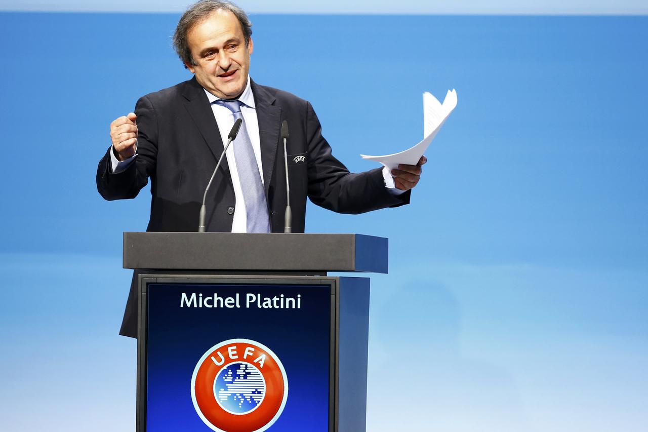 UEFA President Michel Platini delivers a speech after his reelection at the 39th Ordinary UEFA Congress in Vienna March 24, 2015.   REUTERS/Leonhard Foeger