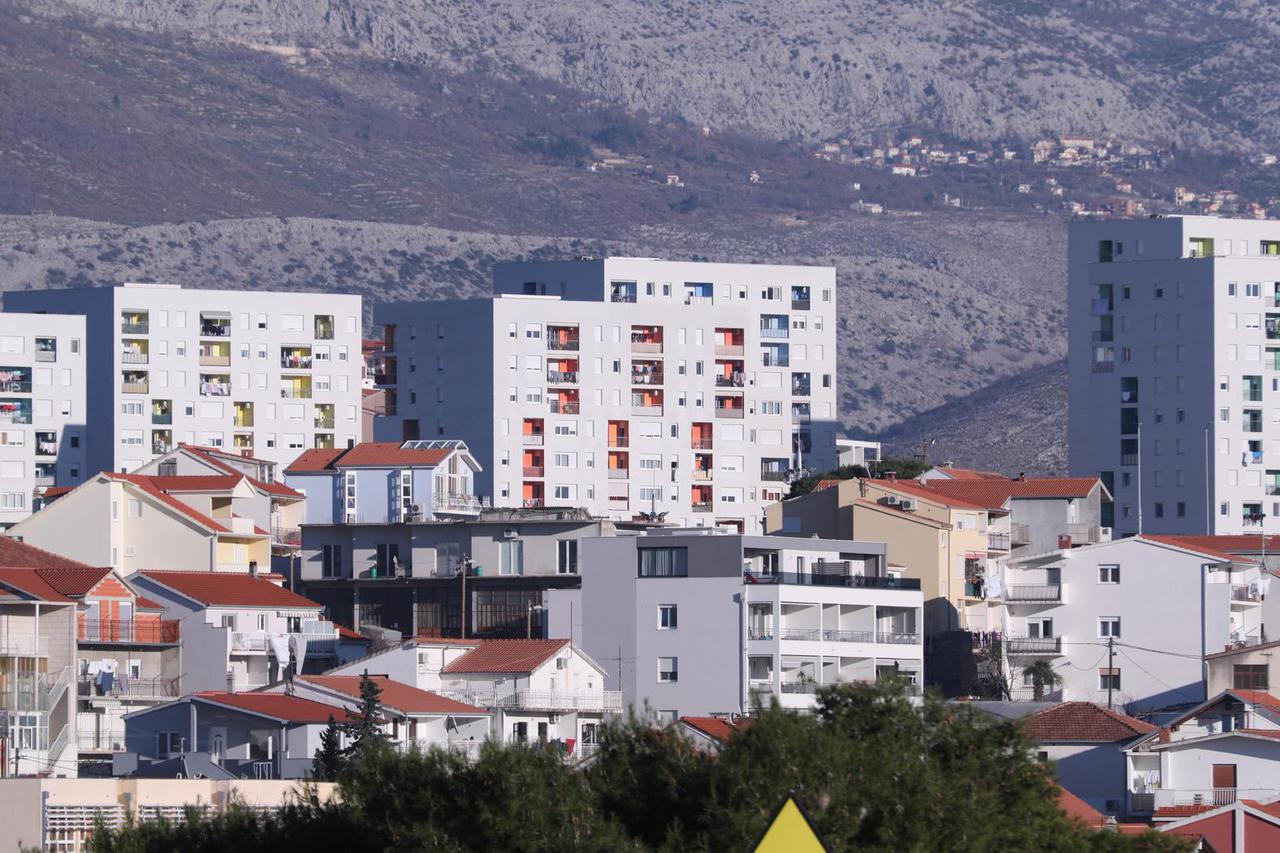 Dalmacija izgubila 7 posto stanovništva, ali zato ima ‘eksploziju‘ novih stanova