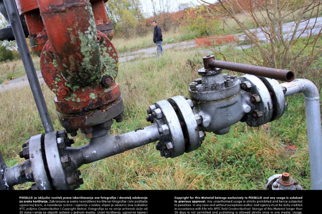 '16.10.2013., Selnica - Opcina Selnica broji tri prazne busotine za eksploataciju zemnog plina. Photo: Vjeran Zganec-Rogulja/PIXSELL'