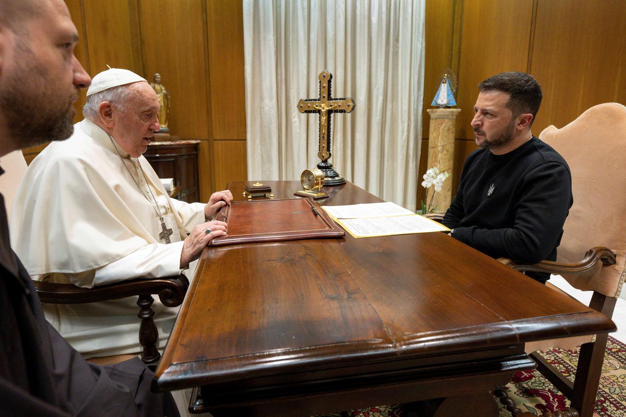 Papa i Zelenski u Vatikanu