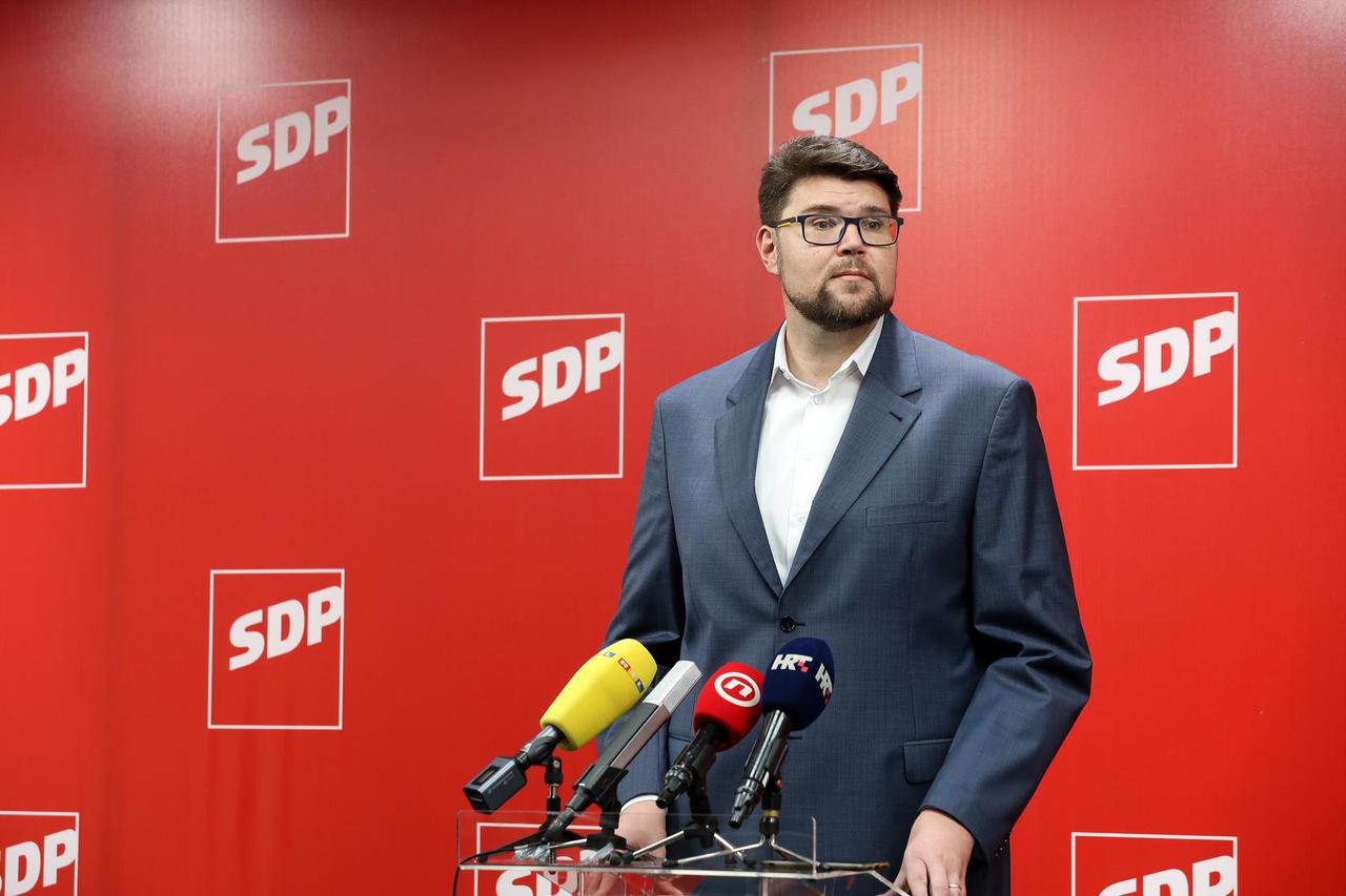 Zagreb: Peđa Grbin dao je izjavu nakon sjednice Predsjedništva stranke