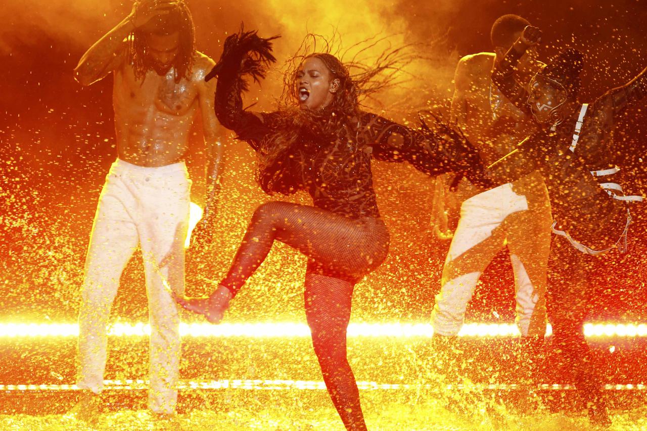 Beyonce i Kendrick Lamar nastupaju na BET Awards