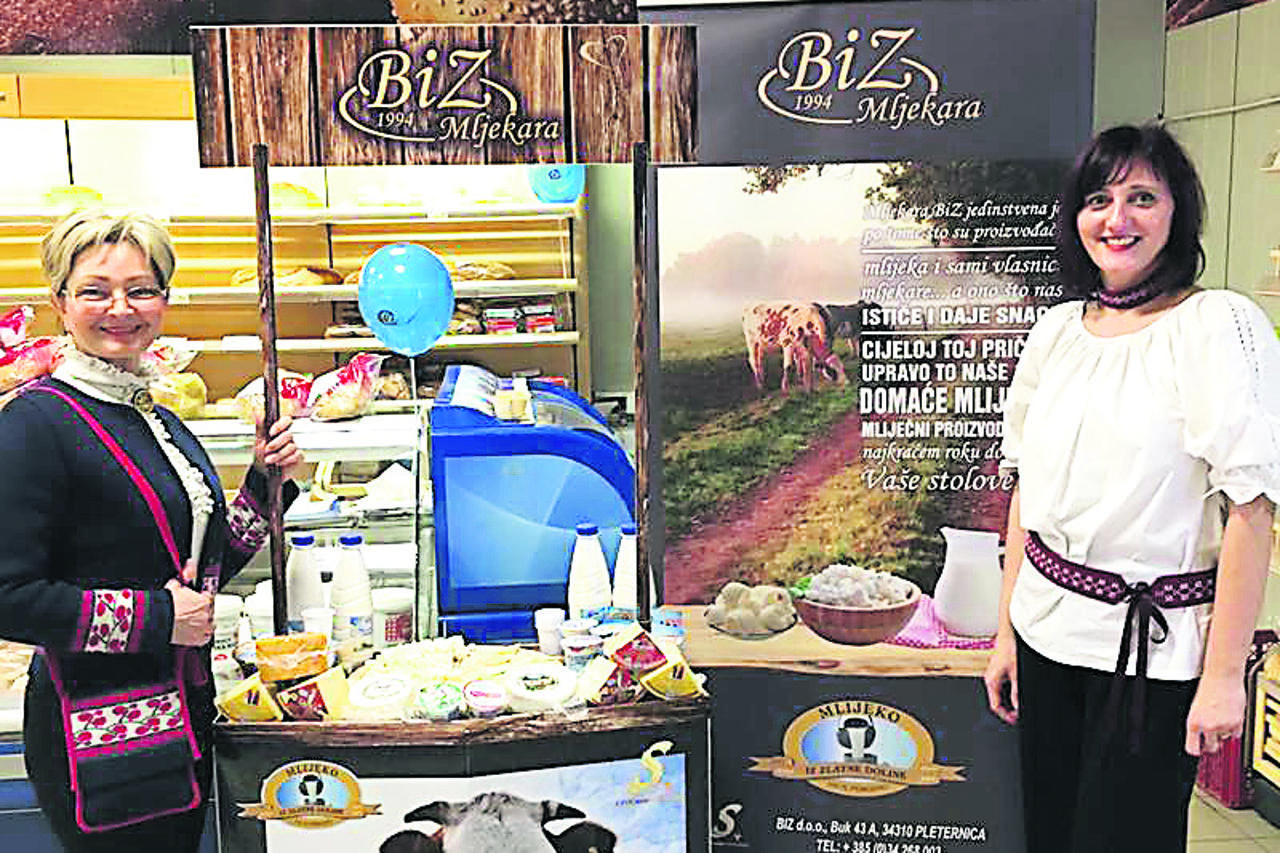 Pola proizvodnje Mljekara BIZ prodaje kroz vlastiti lanac prodavaonica od Vinkovaca do Rijeke, a surađuju i s velikim trgovinama