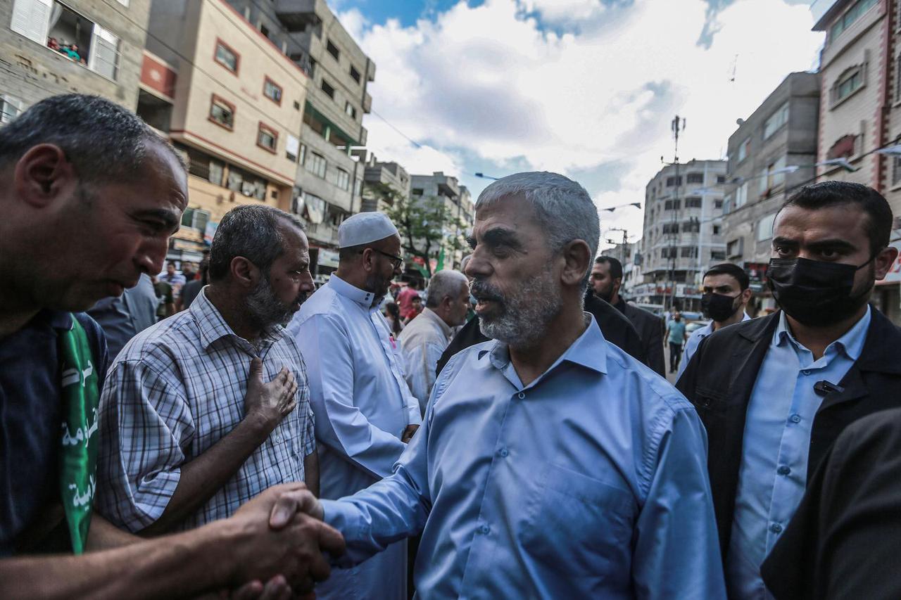 Vo?a Hamasa u Gazi prvi put vi?en u javnosti nakon prekida izraelskih napada