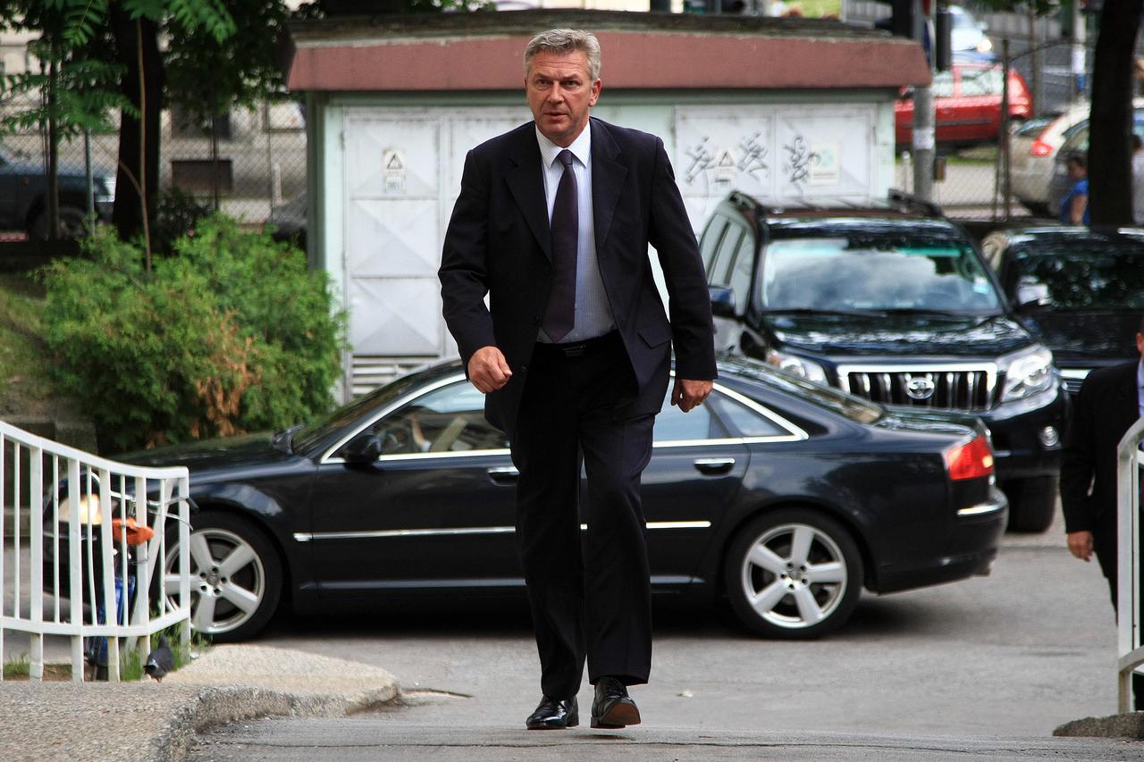 20.05.2013., Zagreb - Ministar unutarnjih poslova Ranko Ostojic posjetio je ozlijedjene policajce koji se nalaze u induciranoj komi na Odjelu za opekline Klinike za traumatologiju.