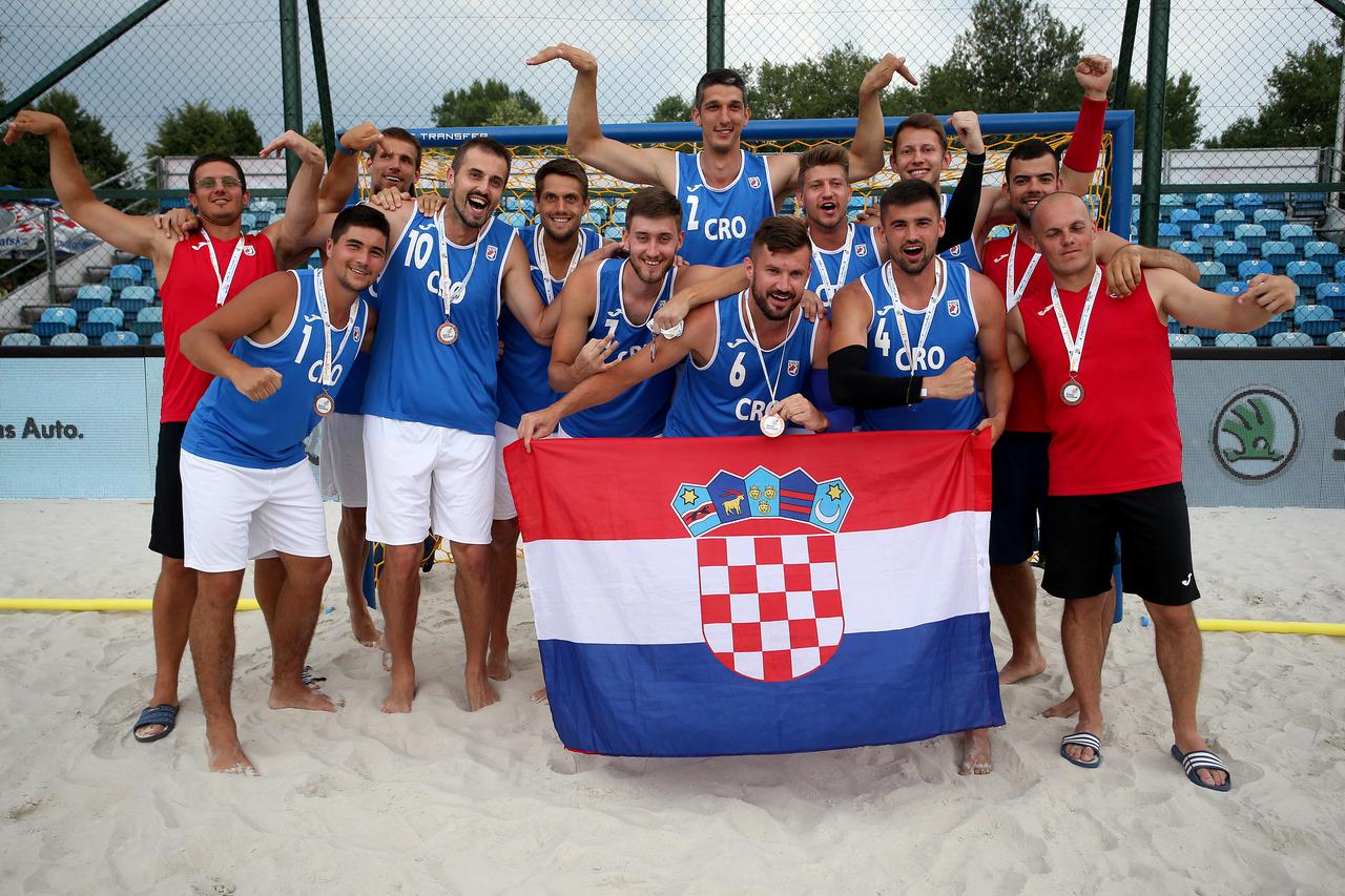 Zagreb: Dodjela medalja na EP u rukometu na pjesku