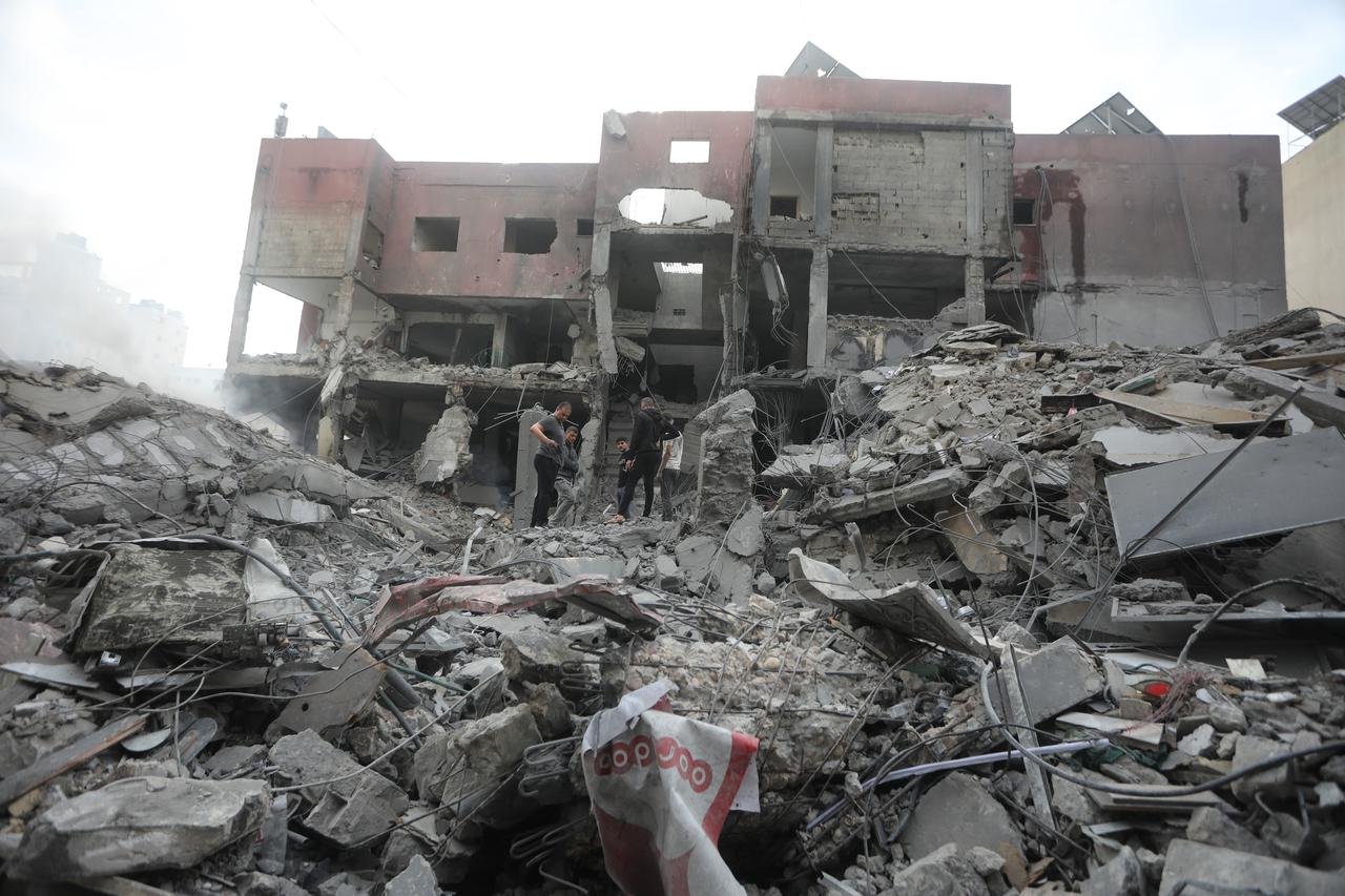 Izrael je nastavio sa smrtonosnim bombardiranjem Gaze