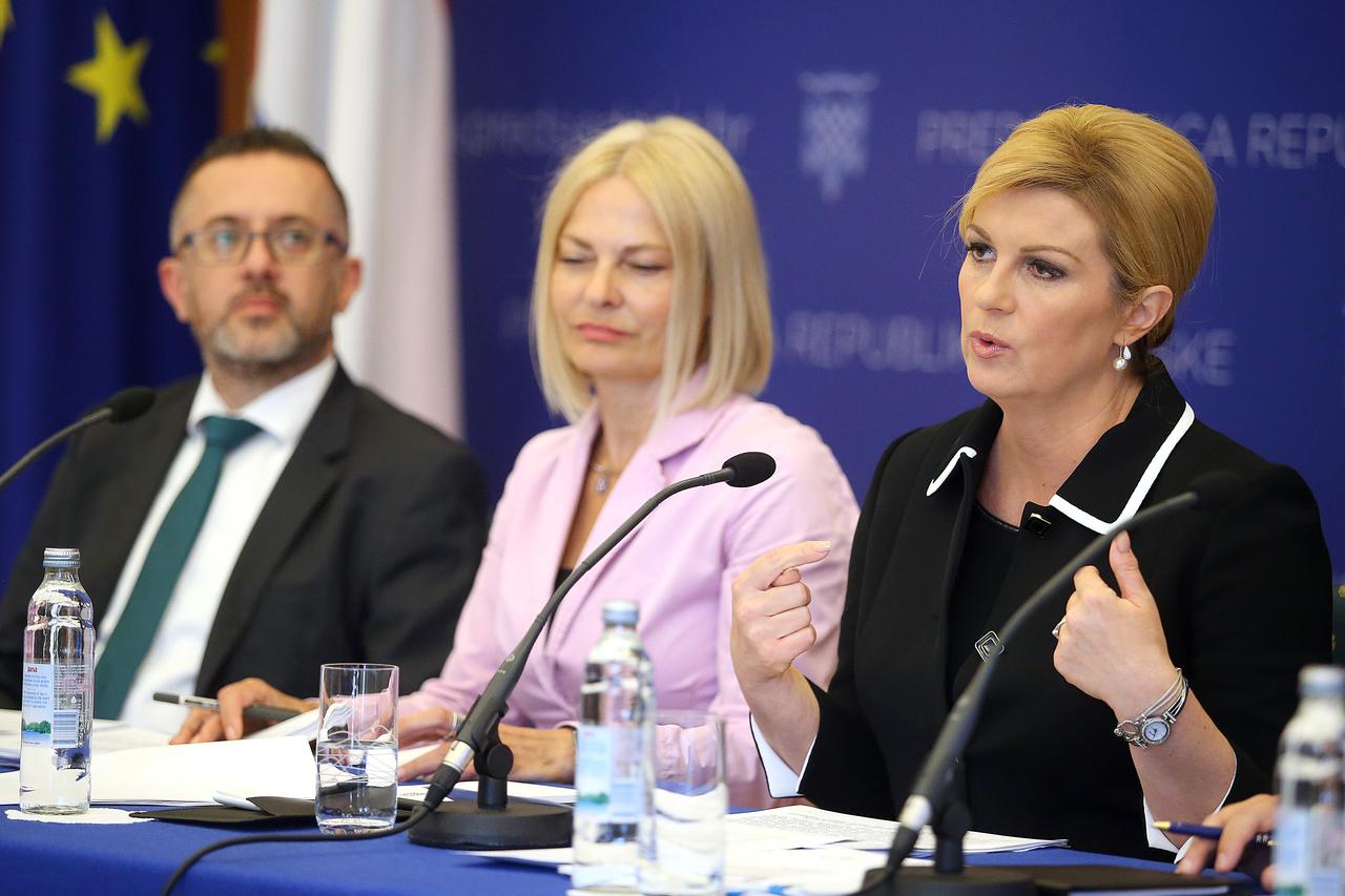 Predsjednica Kolinda Grabar-Kitarović predstavila prijedloge mjera populacijske politike