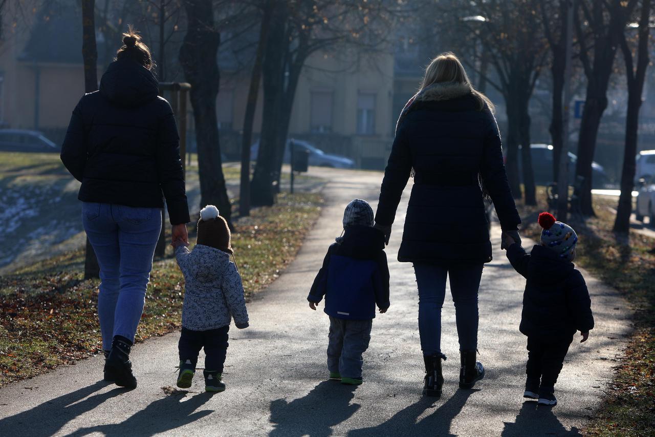 U Hrvatskoj se rađa sve manje djece