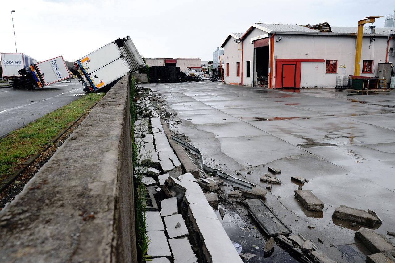 Italy TornadoA view of the aftermath of a tornado between Grezzago and Trezzo in Northern Italy.Domenico Cichetti Photo: Press Association/PIXSELL