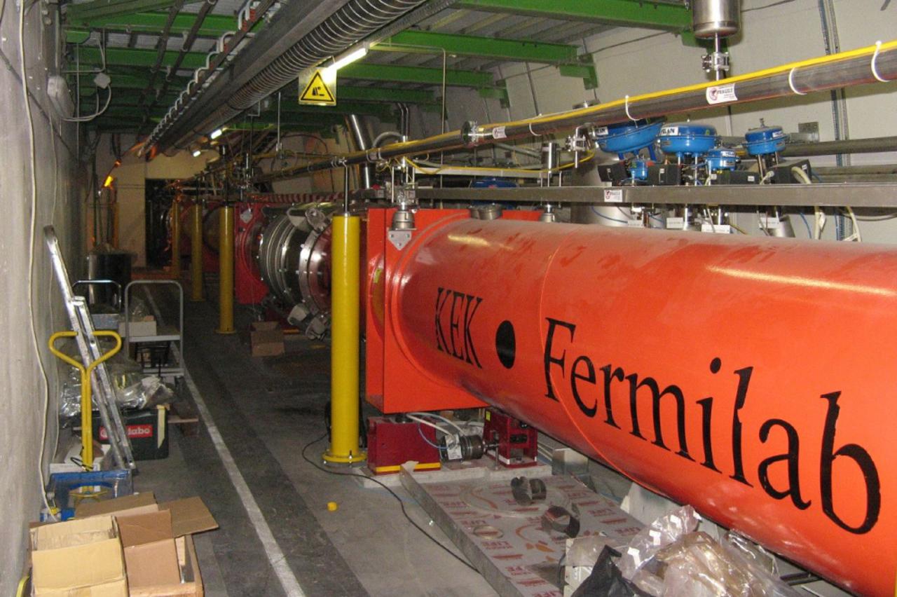 LHC crveni magneti