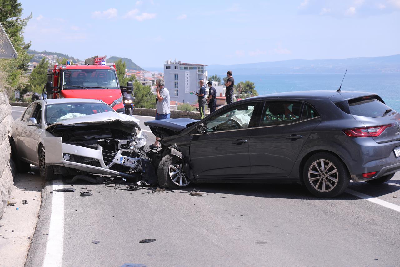 Prometna nesreća u Podstrani, ozlijeđene četiri osobe