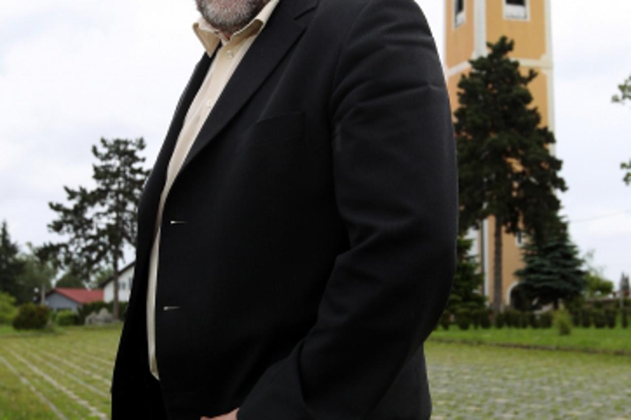 '04.06.2013., Sveta Nedelja - Drago Prahin, gradonacelnik Svete Nedelje.  Photo: Boris Scitar/Vecernji list/PIXSELL'