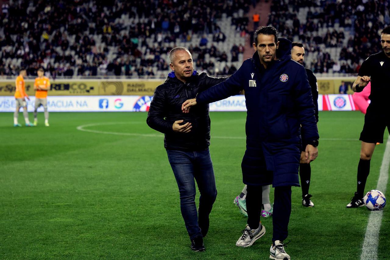 Split: Zagrijavanje uoči utakmice Hajduka i  Varaždina u četvrtfinalu Kupa