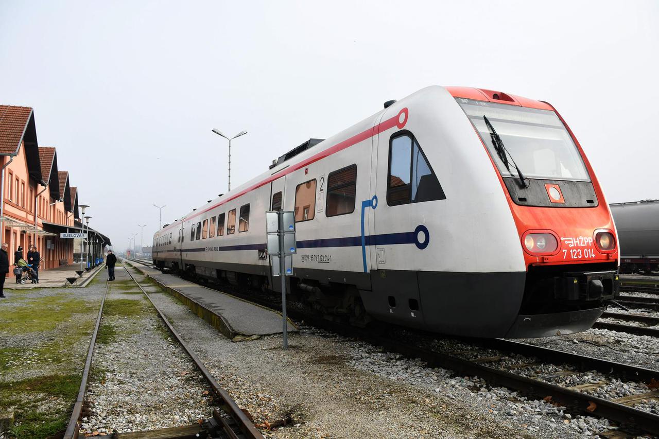 Bjelovar: Teškoće na prvoj promotivnoj vožnji vlaka na novoj "Pruzi zvanoj čežnja"