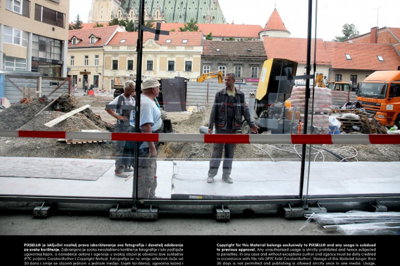 '17.05.2013., Zagreb - Vlaska, u neposrednoj blizini Trga bana Jelacica, uskoro se dovrsava Ban centar.   Photo: Zarko Basic/PIXSELL'
